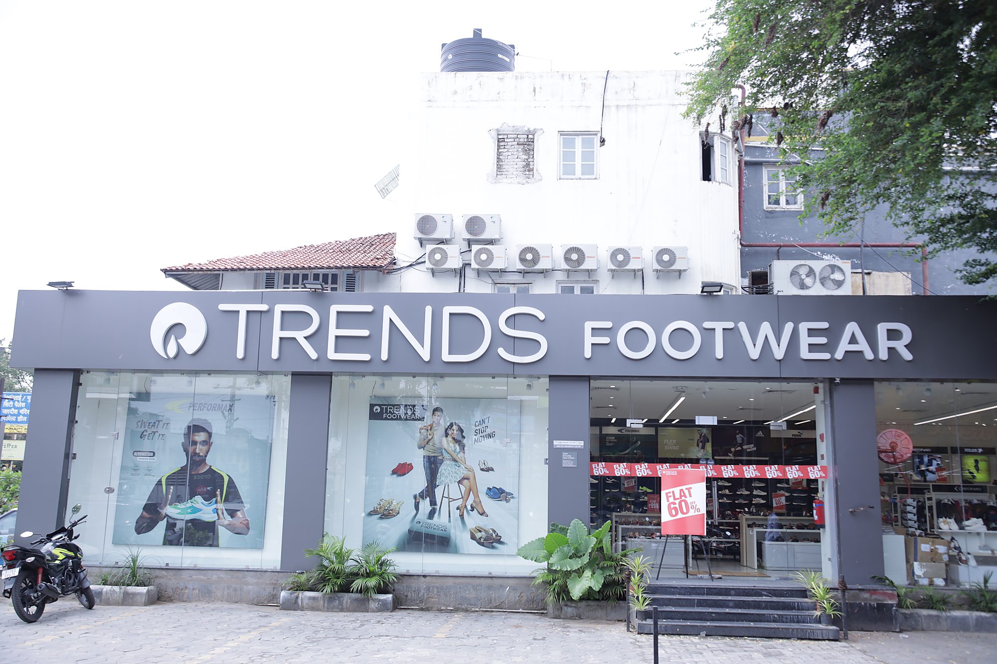 Retail walkway and shopping at Udaipur Central